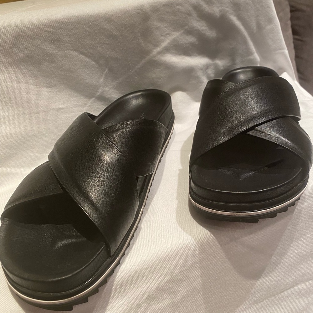 J/Slides black leather slides